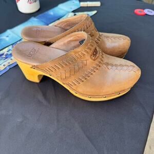 UGG Australia Leather Shearling Platform Clogs